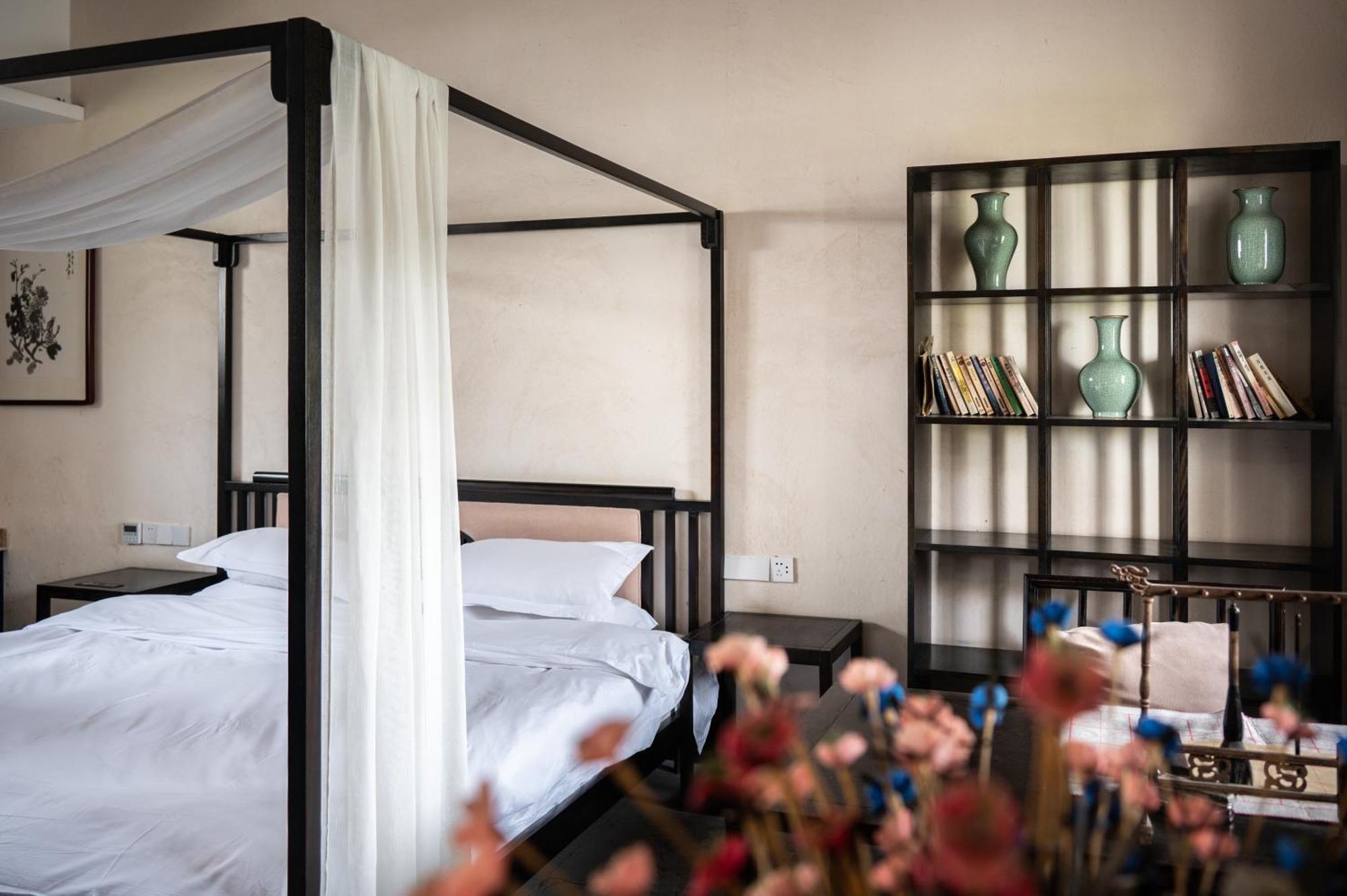 Tingjian Musu Private Soup Design Homestay - South Gate Of Wuzhen Xizha Scenic Area Tongxiang المظهر الخارجي الصورة