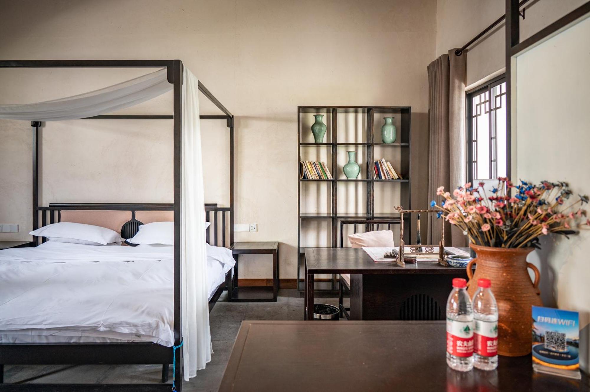 Tingjian Musu Private Soup Design Homestay - South Gate Of Wuzhen Xizha Scenic Area Tongxiang المظهر الخارجي الصورة
