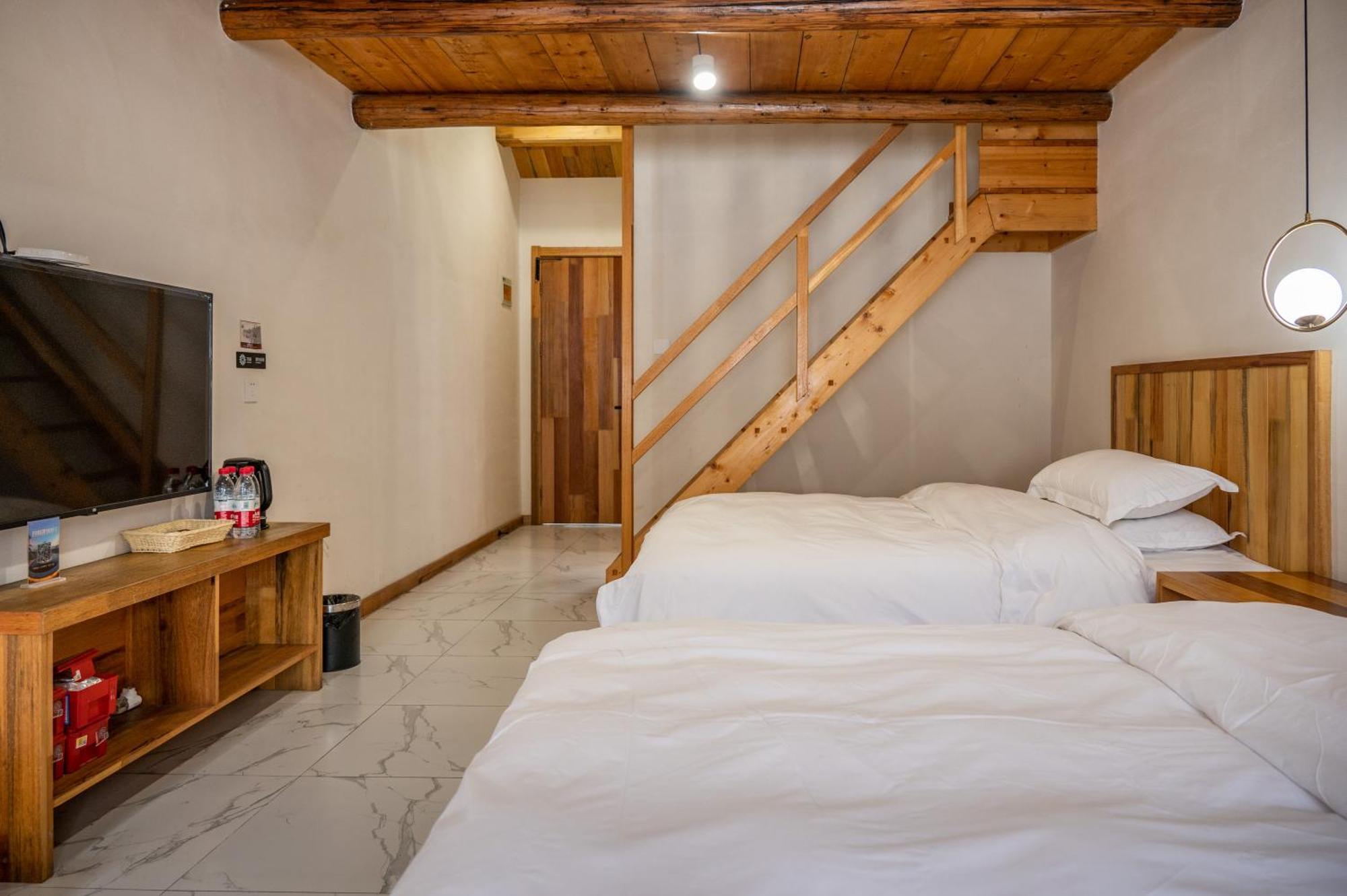 Tingjian Musu Private Soup Design Homestay - South Gate Of Wuzhen Xizha Scenic Area Tongxiang المظهر الخارجي الصورة